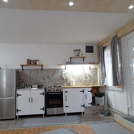 Apartment Meda *